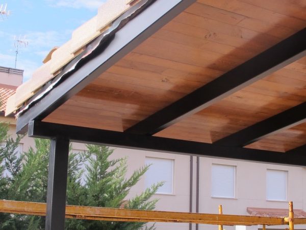 Si amistad Arenoso Construcción porches de madera Segovia | Pérgolas, cenadores, tejados de  madera