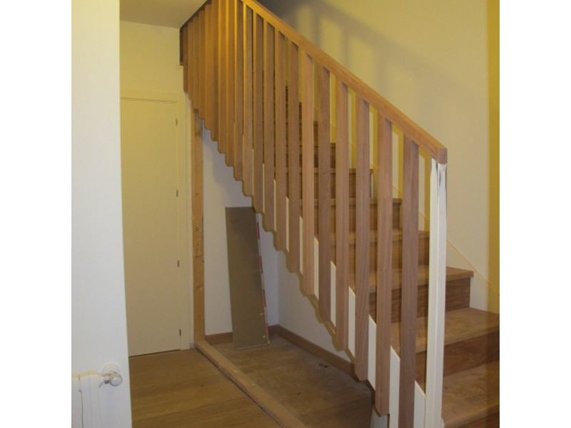instalación de escaleras de madera